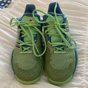 New Balance Tennis Sneakers